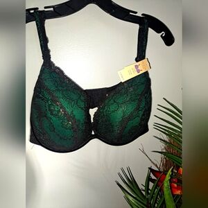 Cacique Lace Plunge Cleavage Solution Underwire Lace Overlay Bra 42DD  #New